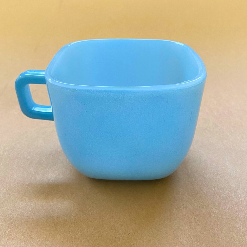 Vintage Lipton milk glass mug blue